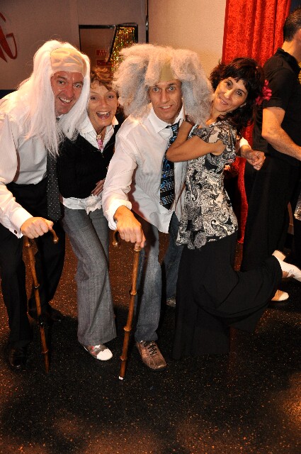min 2008 11 08 fous swing 480